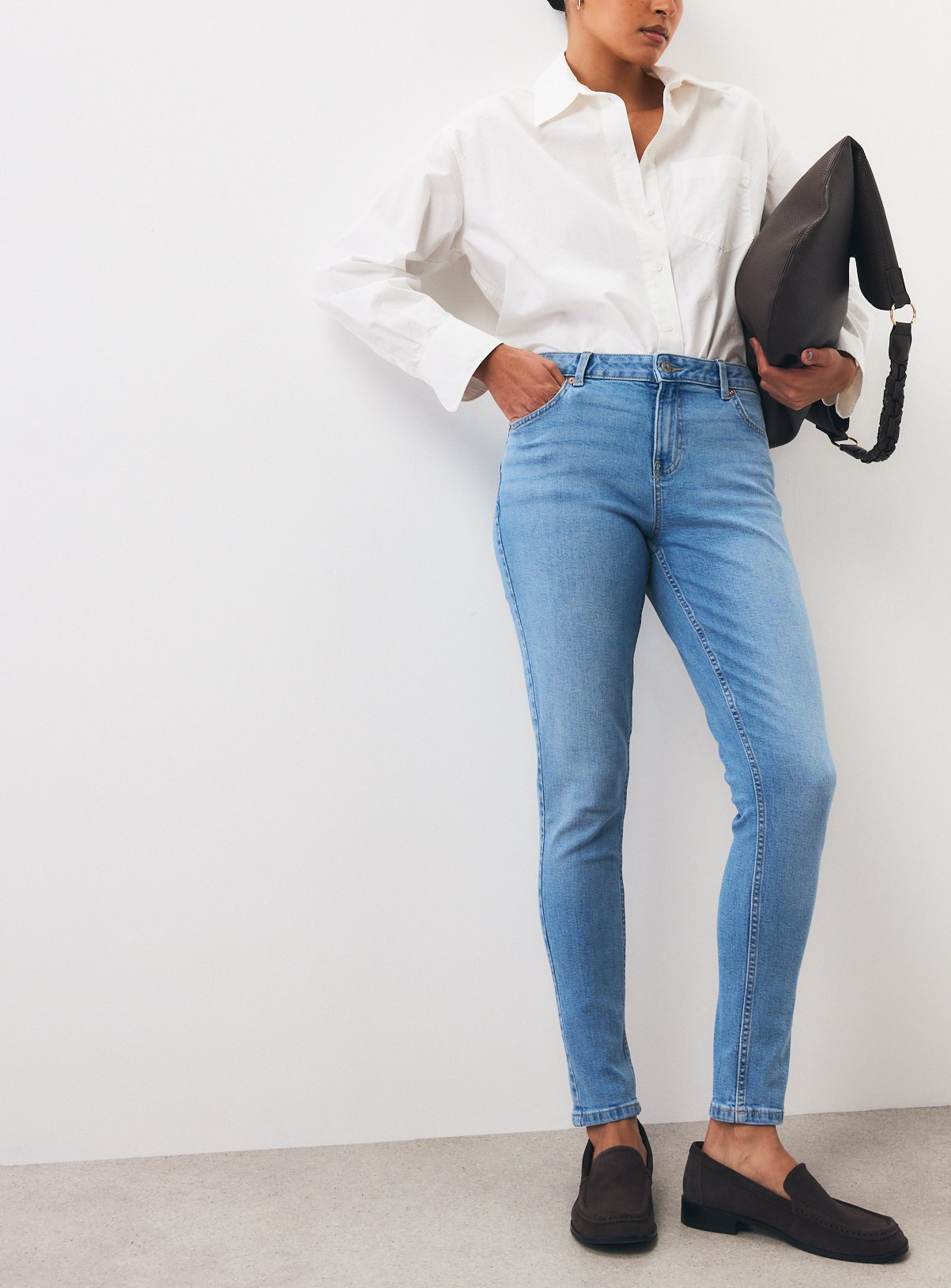 Light Blue Mid Rise Slim Fit Denim Jeans 20R - Image 2 thumbnail
